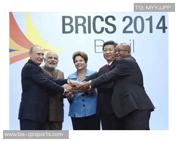 卡什:莱万就该当波兰队长,普罗别日撤他袖标真的很奇怪 卡什:莱万就该当波兰队长,普罗别日撤他袖标真的很奇怪